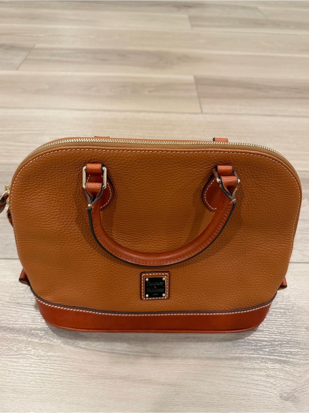 Dooney & Bourke Pebble Grain Small Zip Satchel In Caramel